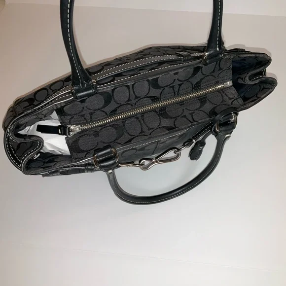 Y2K Coach Black Signature Canvas and Leather Hampton Tote - Picture 3 of 14
